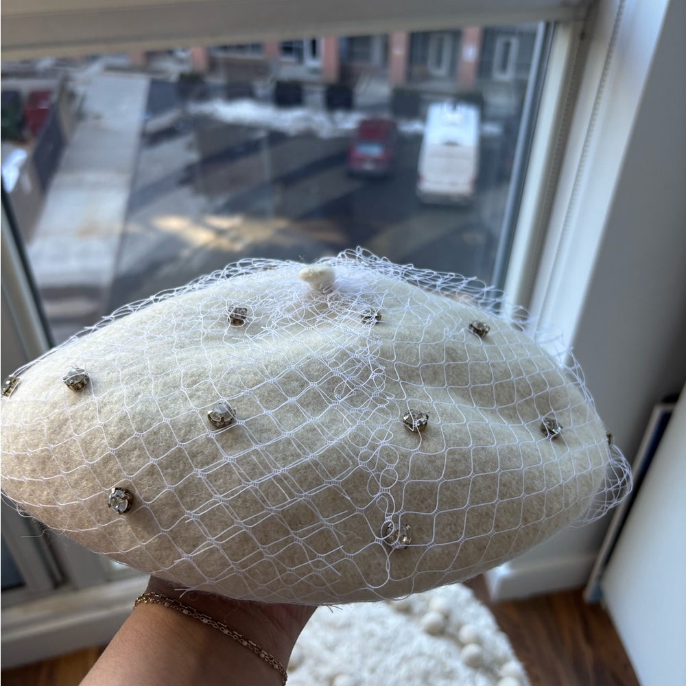 Elegant Ivory Veiled Beret with Crystal Accents